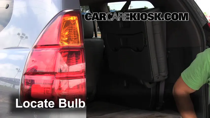 2003 Lexus GX470 4.7L V8 Lights Brake Light (replace bulb)